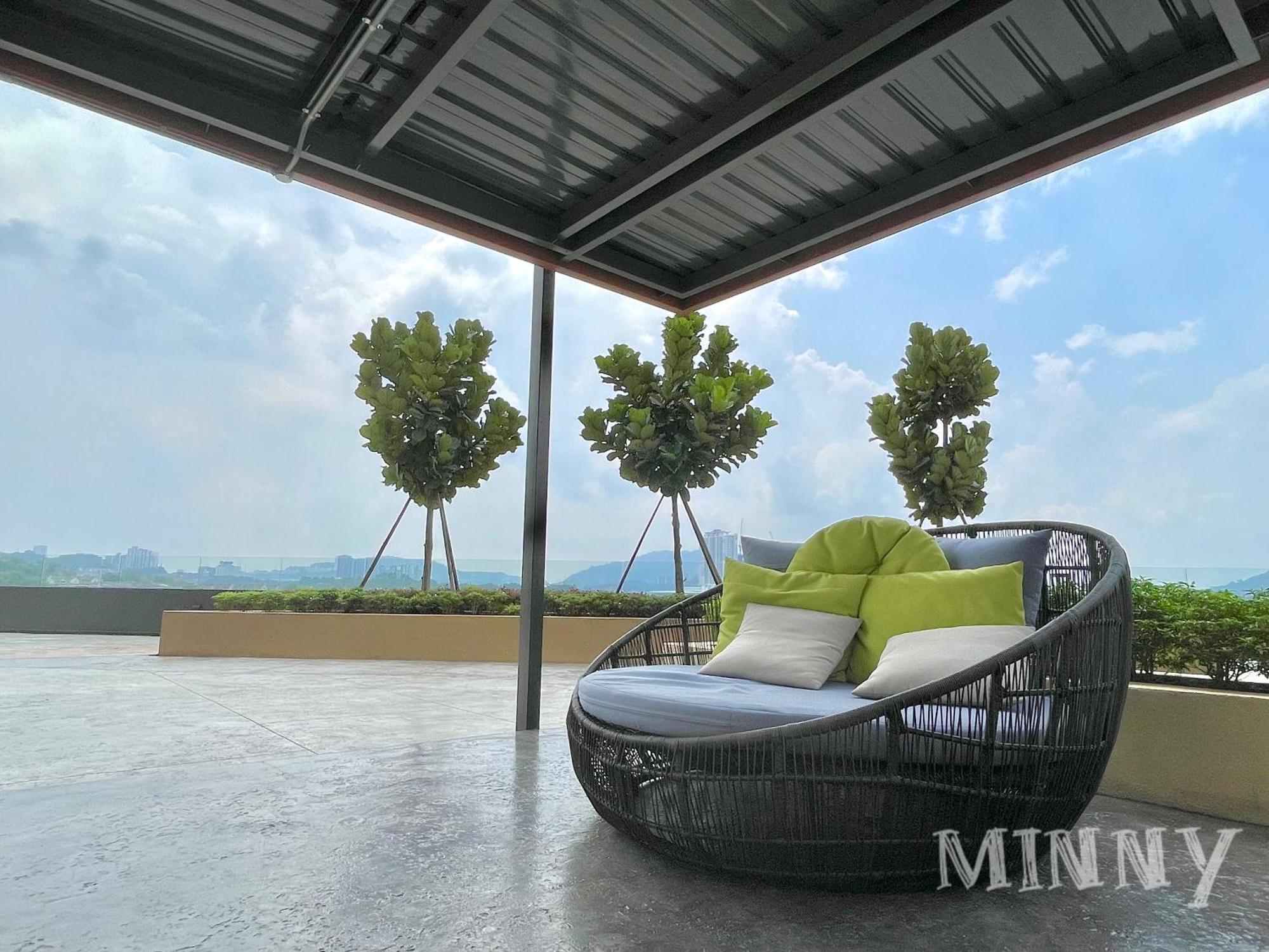 Mrt Balcony Netizen Couple Friendly #29 Appartement Cheras Buitenkant foto