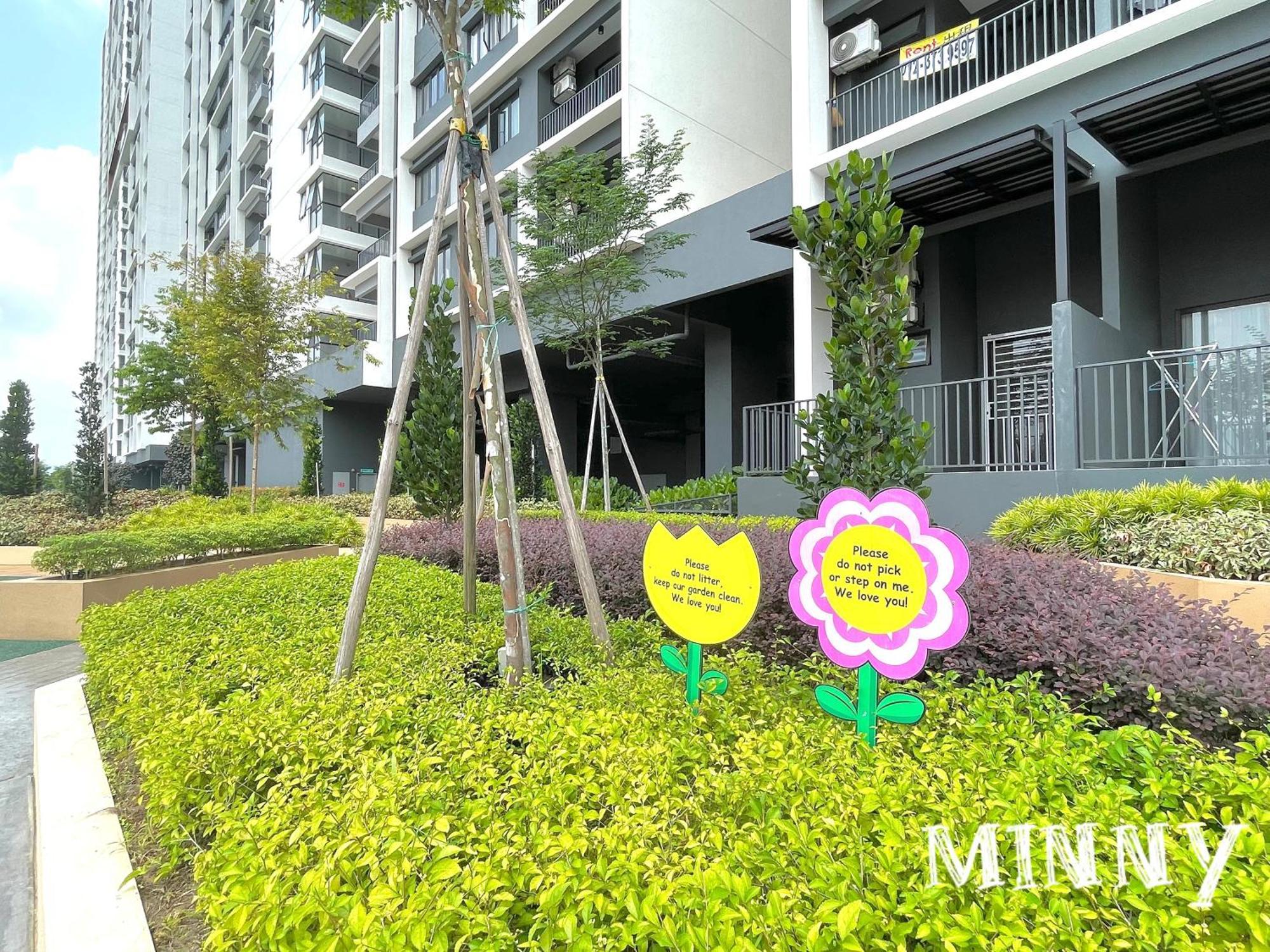 Mrt Balcony Netizen Couple Friendly #29 Appartement Cheras Buitenkant foto